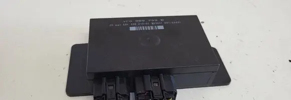 Volkswagen PASSAT B5.5 Comfort/convenience module 1C0959799B 5DK00821401 033801