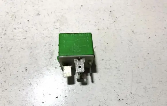 Citroen Xsara Picasso Other relay 03531