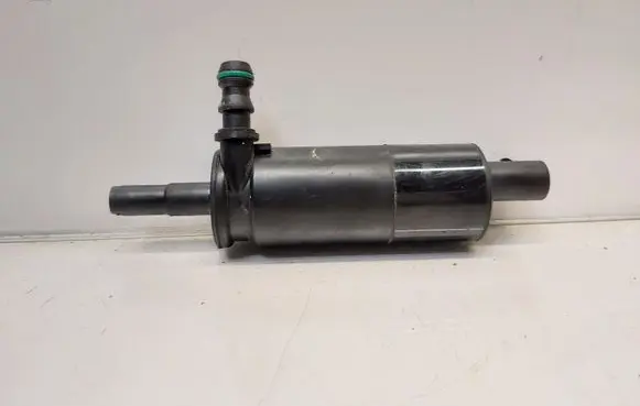 Mercedes-Benz C W204 Windscreen/windshield washer pump 2108691221