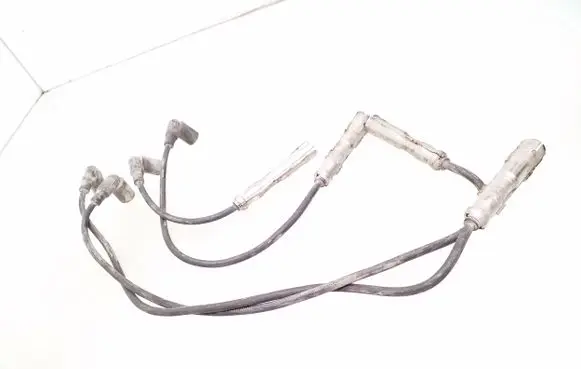 Volkswagen Golf Plus Ignition plug leads 06A035255C 06A035281A