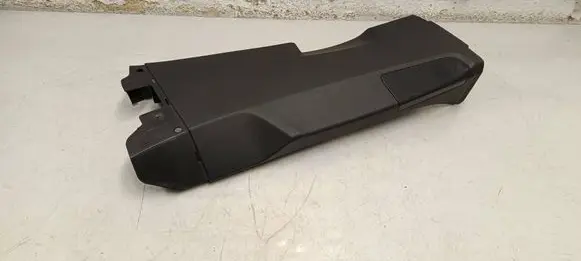 Audi Q8 (B) pillar trim (bottom) 4m8867240a 4m8867240