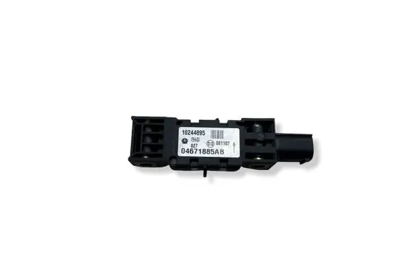 Chrysler PT Cruiser Airbag deployment crash/impact sensor 081102 04671885AB 10244895