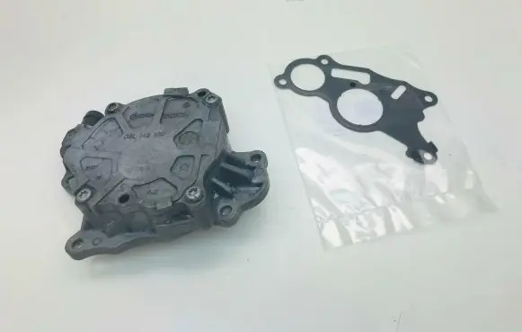 Volkswagen Beetle A5 Vacuum pump 03L145100C