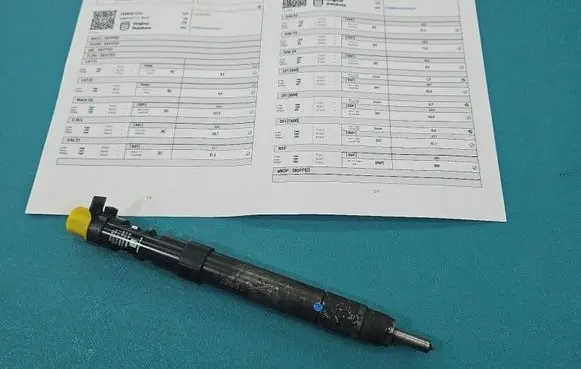 Citroen C4 II Fuel injector EMBR00101D IMPRK1532053
