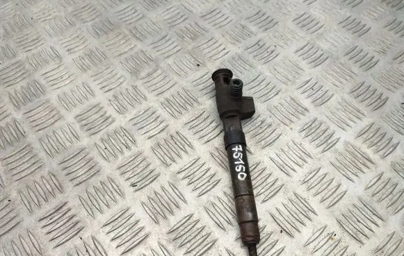 Peugeot 2008 II Fuel injector 9674984080