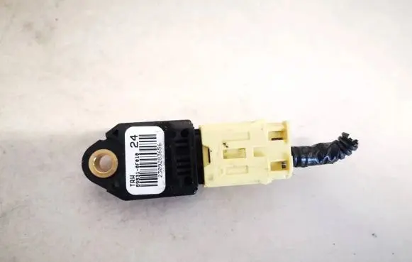 Toyota Verso Airbag deployment crash/impact sensor 898310f010 89831-0f010