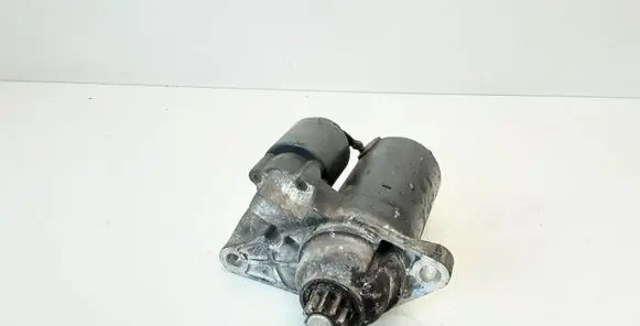 Volkswagen Golf IV Starter motor 02T911023E 0001121016