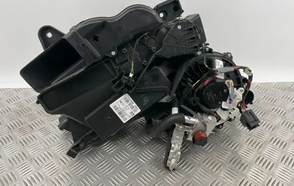 Mercedes-Benz GL X166 Interior heater climate box assembly A1668301660 T1017663B 18549048