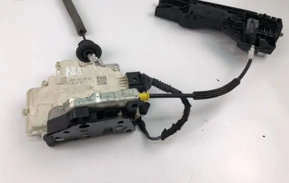 Audi A7 S7 4G Rear door lock 4C0839016