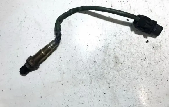 Mercedes-Benz C AMG W204 Lambda probe sensor 0258017014 0258017015