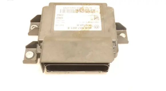 Volkswagen PASSAT CC Brake system control unit/module 