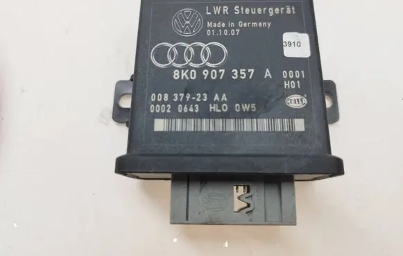 Audi A5 8T 8F Light module LCM 8K0907357A 00837923AA 00020643