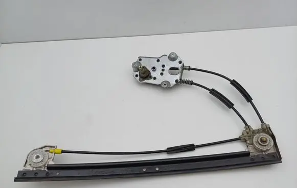 BMW 5 E39 Rear door manual window regulator 8159833