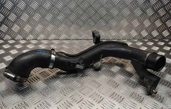 Volkswagen PASSAT B6 Intercooler hose/pipe 5N0145770A 5N0145838 038906051