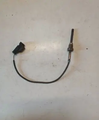 Volvo S80 Exhaust gas temperature sensor 30713739A