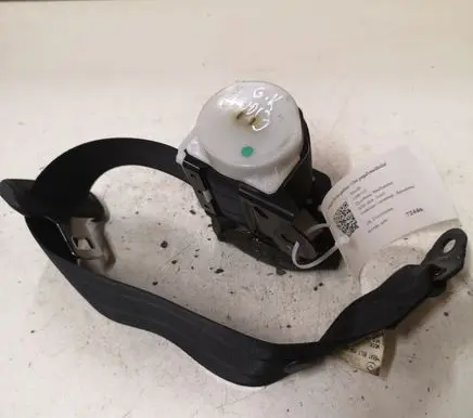 Mazda 6 Rear seatbelt T86245T