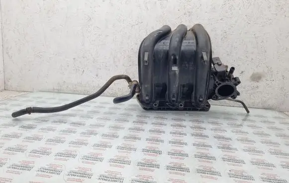 Volkswagen Polo IV 9N3 Intake manifold 03D129766L