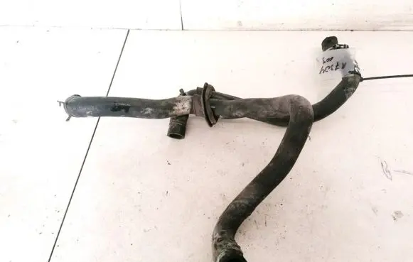 Audi A4 S4 B5 8D Engine coolant pipe/hose