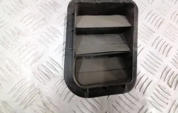 Hyundai Kona I Quarter panel pressure vent 975102F200