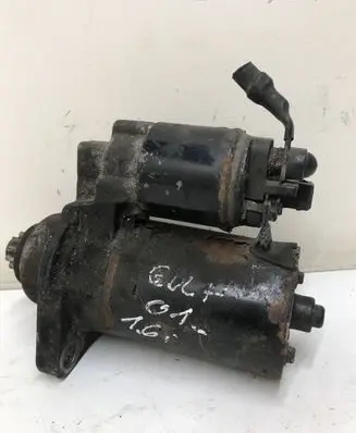 Volkswagen Golf V Starter motor