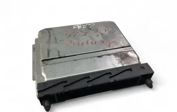 Volvo S80 Engine control unit/module 09496667A