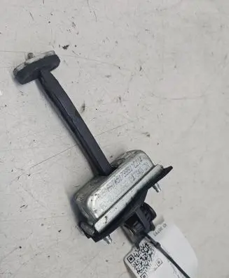 Ford Focus C-MAX Front door check strap stopper 3M51R23500AG
