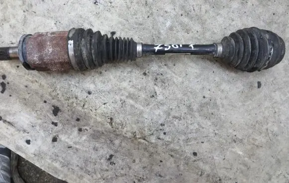 BMW 7 F01 F02 F03 F04 Front driveshaft 7593039