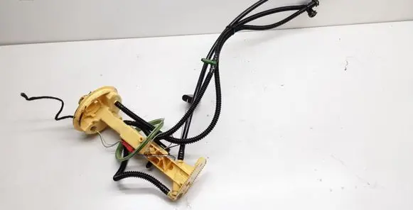 BMW X5 E70 Fuel level sensor 7164316