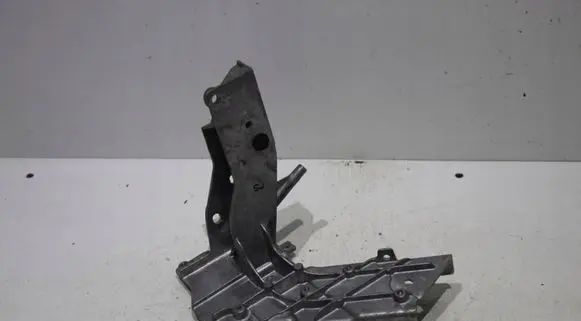 Mercedes-Benz GLC X253 C253 Headlight/headlamp mounting bracket A1178850400