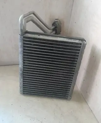 Volvo S80 Air conditioning (A/C) radiator (interior) L5174 P32000