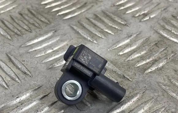 Jeep Grand Cherokee WL Airbag deployment crash/impact sensor 68370842AA