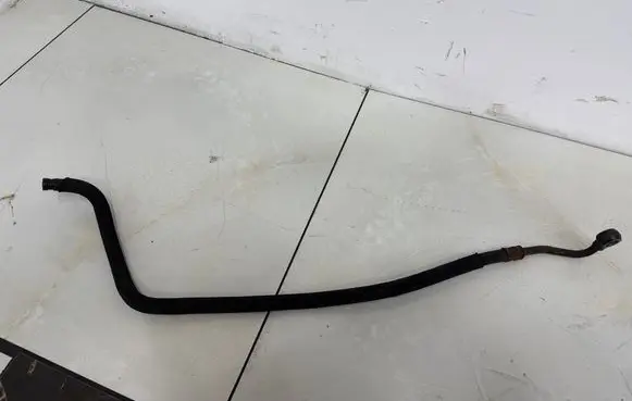 Audi A4 S4 B7 8E 8H Power steering hose/pipe/line 