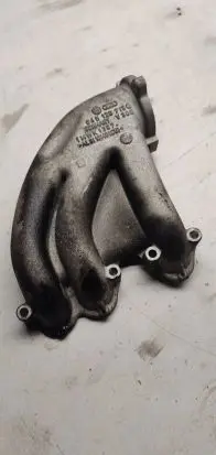 Volkswagen Polo IV 9N3 Intake manifold 045129713Q