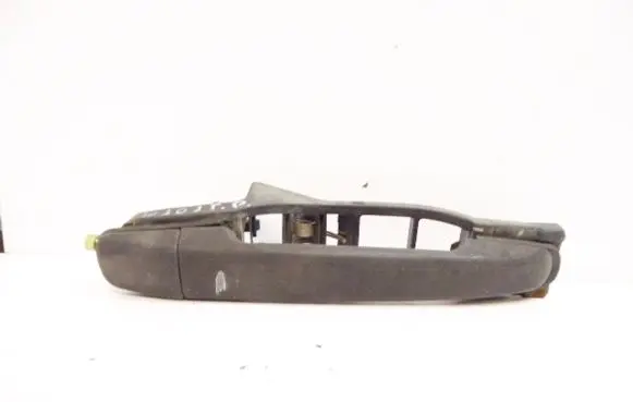 Mercedes-Benz C W202 Front door coupe exterior handle/bracket 
