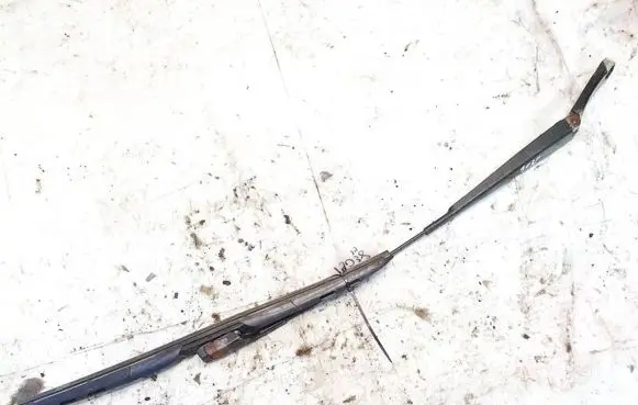 Volkswagen PASSAT B6 Front wiper blade arm 3c1955410b