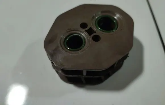 Air conditioning (A/C) expansion valve