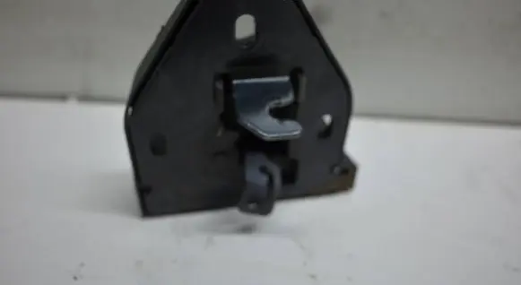 Opel Vivaro Loading door lock 