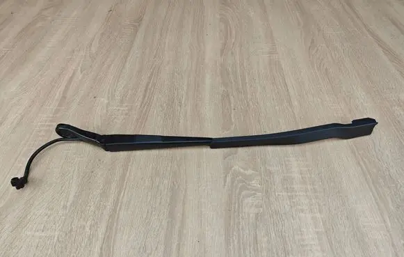 BMW 4 G22 G23 G24 G26 Windshield/front glass wiper blade 9448920