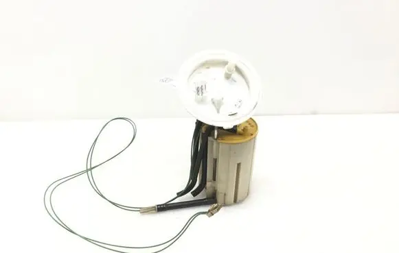 BMW 5 E60 E61 In-tank fuel pump 6765848