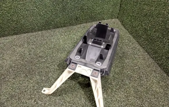 Porsche Cayenne (92A) Gear selector/shifter in gearbox 4L0713855