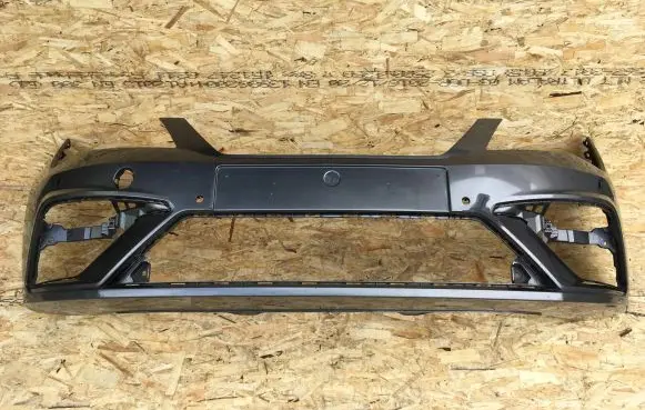 Seat Leon (5F) Front bumper 5F0807221AB