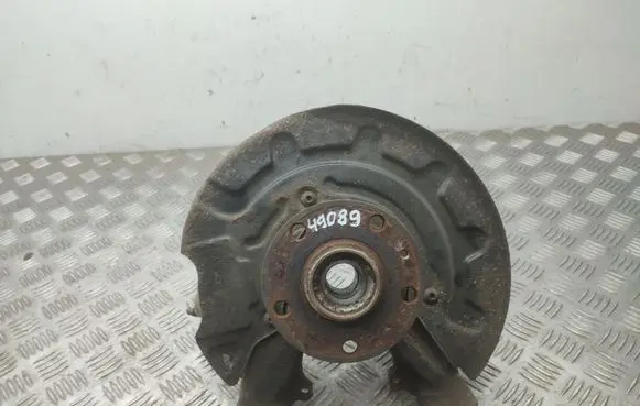 Skoda Octavia Mk3 (5E) Front wheel hub