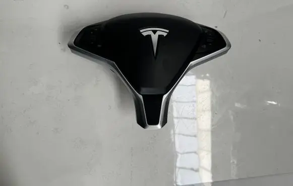 Tesla Model X Steering wheel airbag 1456168 A2104000231