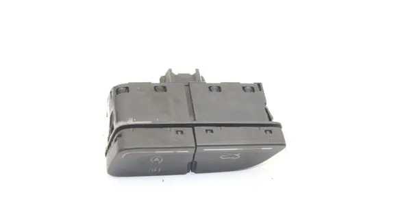 Ford Kuga II Tailgate/boot open switch button AM5T14B436DB