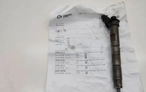 Toyota Auris 150 Fuel injector 0445116044