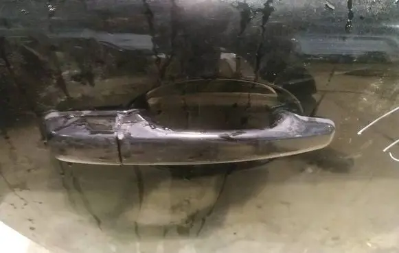 Volvo C30 Front door exterior handle 