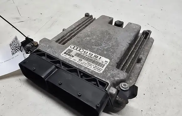 Audi Q7 4L Engine control unit/module 4L0910560B