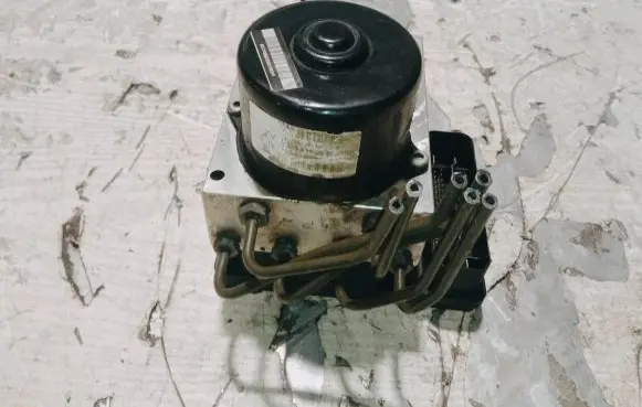 Mercedes-Benz C W203 ABS Pump A2035453932 00004098D1 CPR3610B66