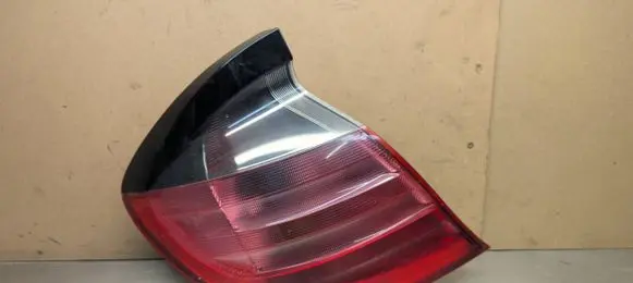 Mercedes-Benz C W203 Rear/tail lights 15163100 32C0 P214W