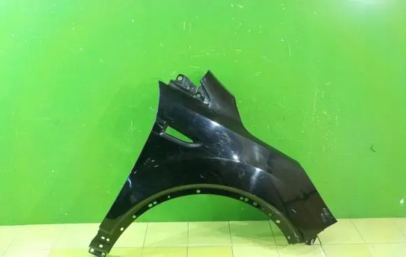 Ford Kuga II Fender PRZOD PRAWY